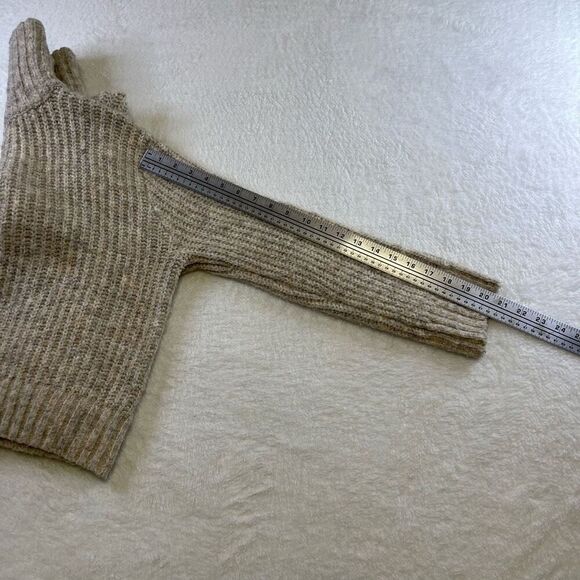Sincerely Jules 1/2 Zip cropped knitted sweater Sz Medium Wool Cowl Turtleneck - Picture 11 of 13